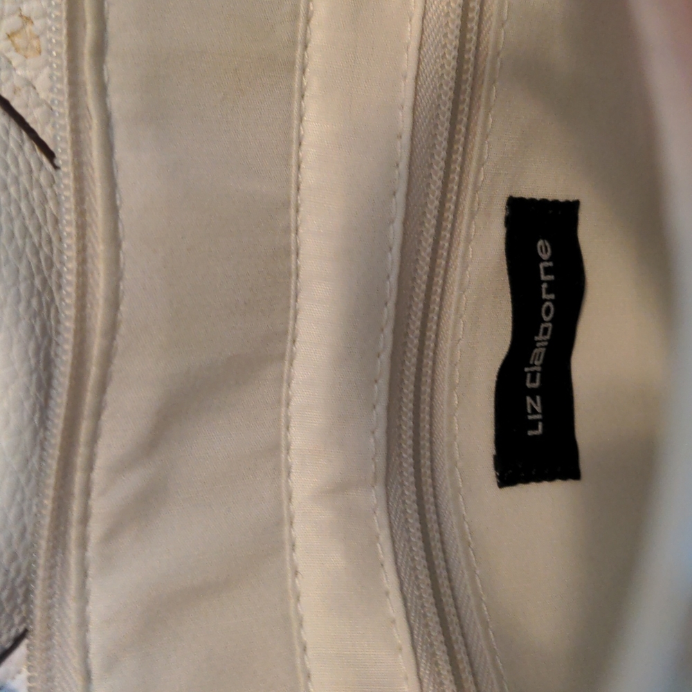 Liz Claiborne Shoulder or Crossbody Purse - Picture 3 of 4